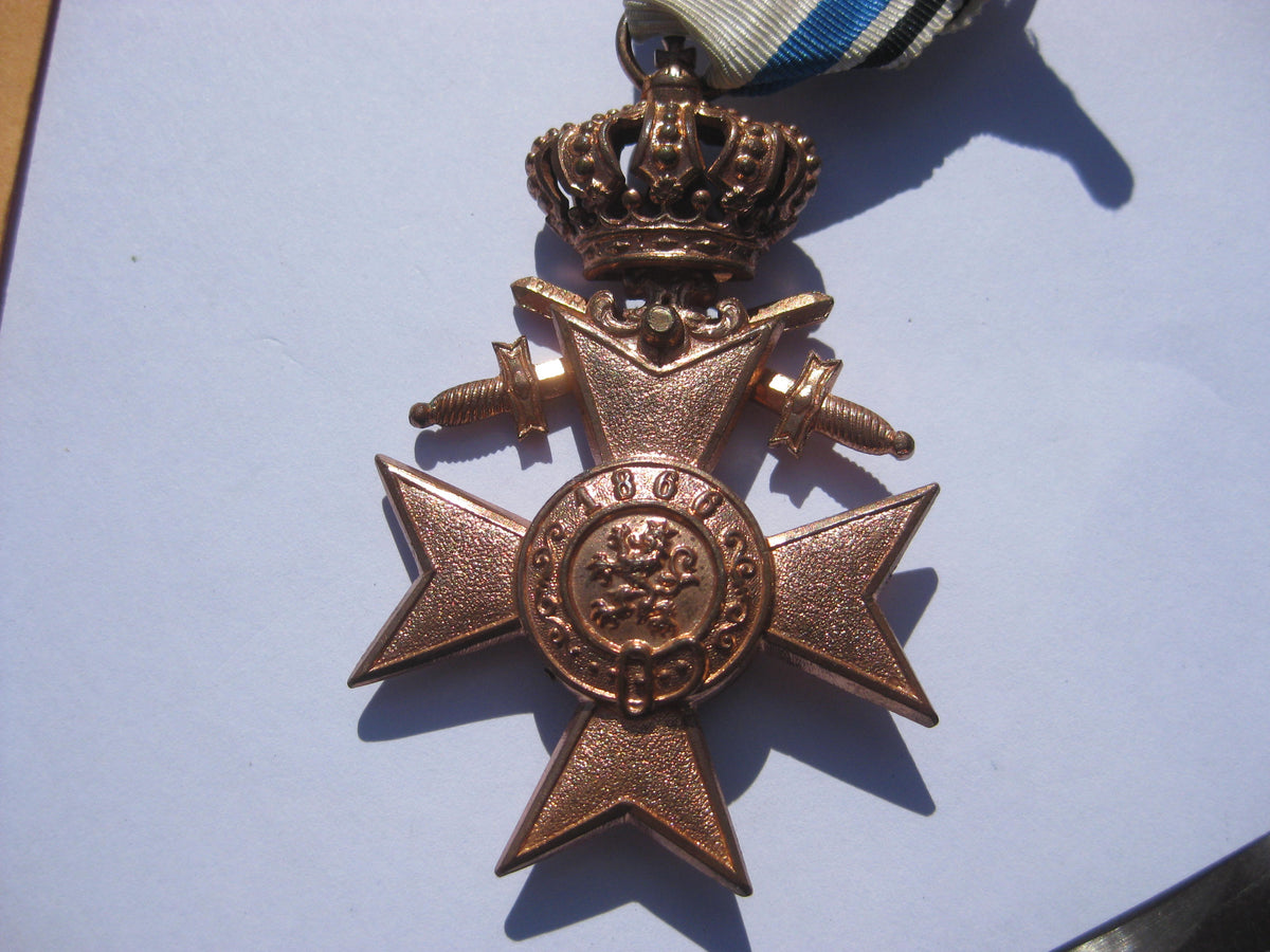 bayrisches Militärverdienstkreuz 3.Klasse mit Krone und Schwertern (MVK) 1866-1918 Mint Condition