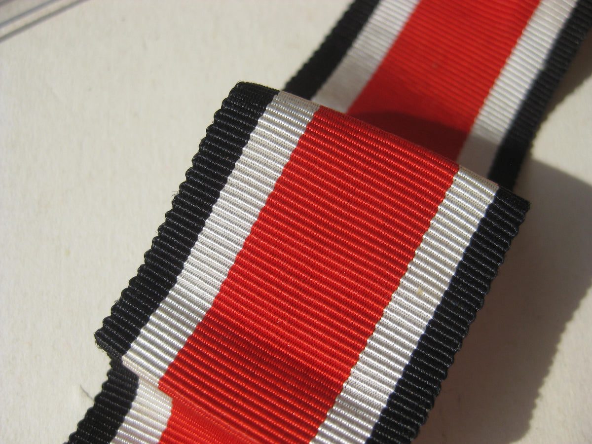 Original Ordensband zum Eisernen Kreuz 2.Klasse 1939 (EK2/39)