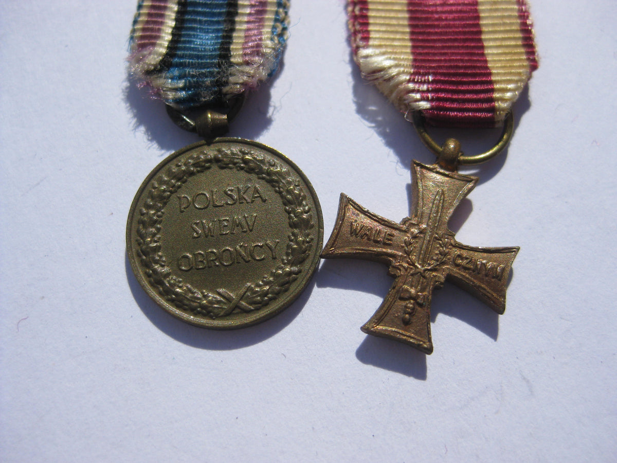 2 x Miniaturen Orden Medaille Polen Beutestücke