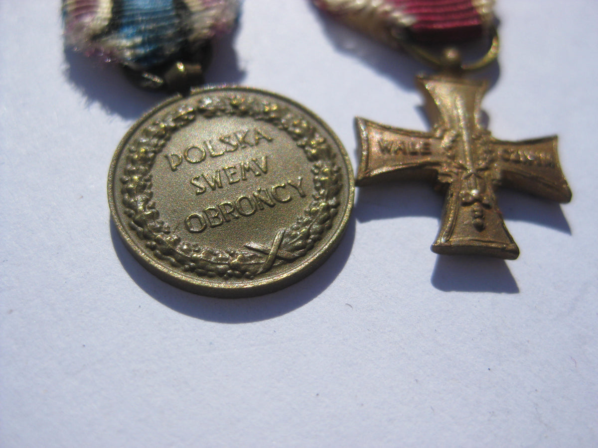 2 x Miniaturen Orden Medaille Polen Beutestücke