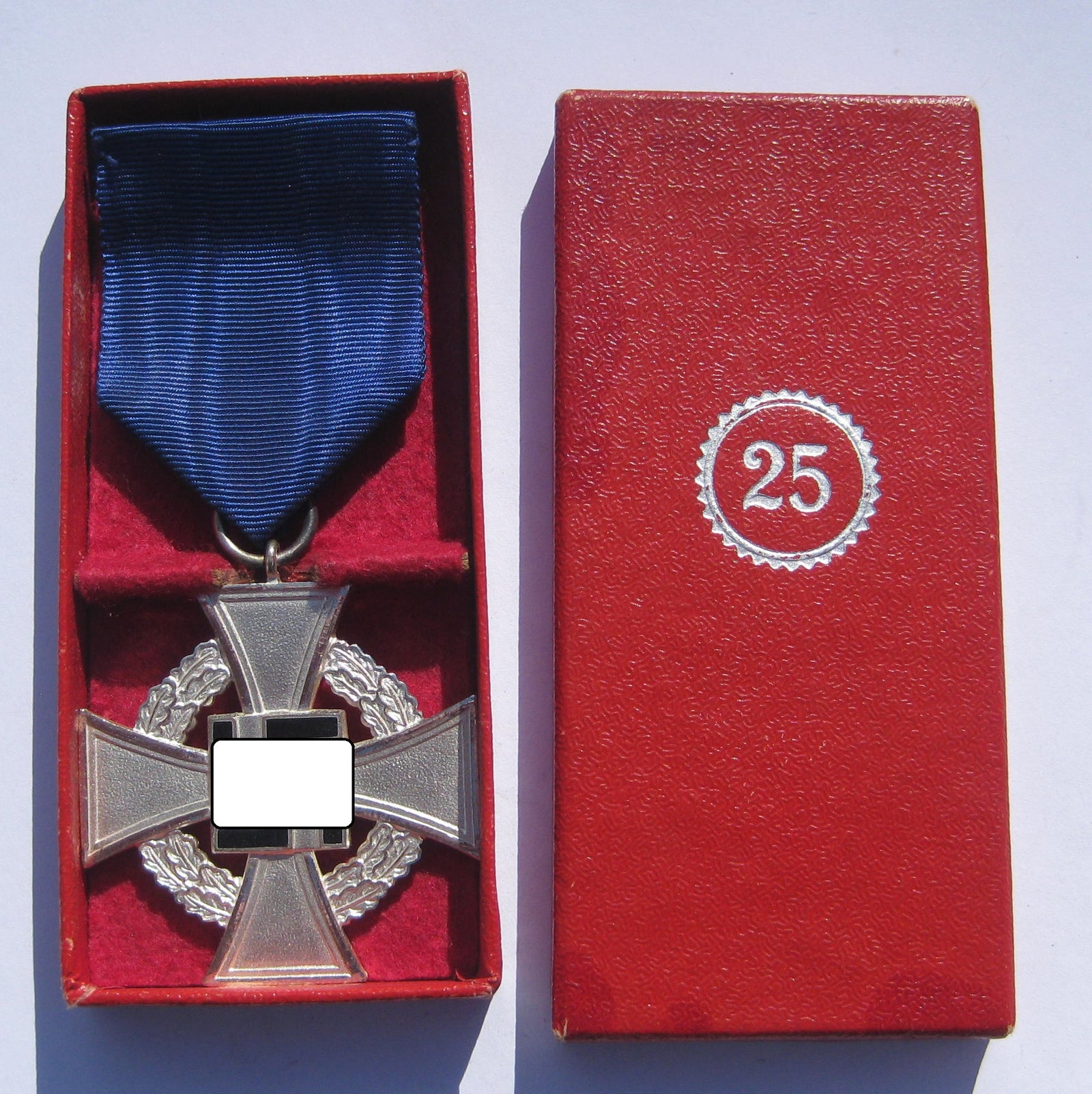 Treudienst-Ehrenzeichen für 25 Jahre in Verleihungsschachtel Hersteller: Friedrich Keller