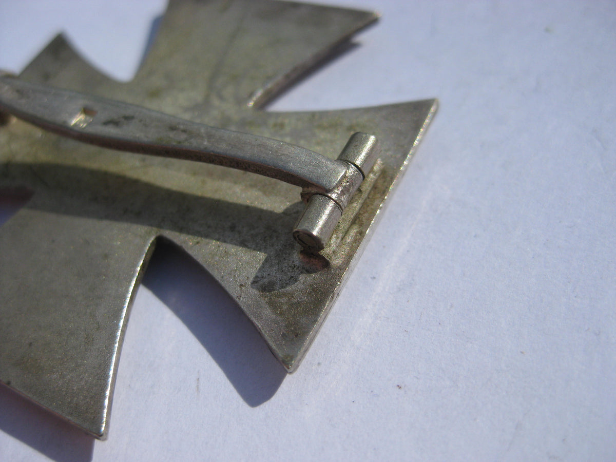Eisernes Kreuz 1.Klasse Hersteller: "26"  (EK1/39) im Verleihungsetui