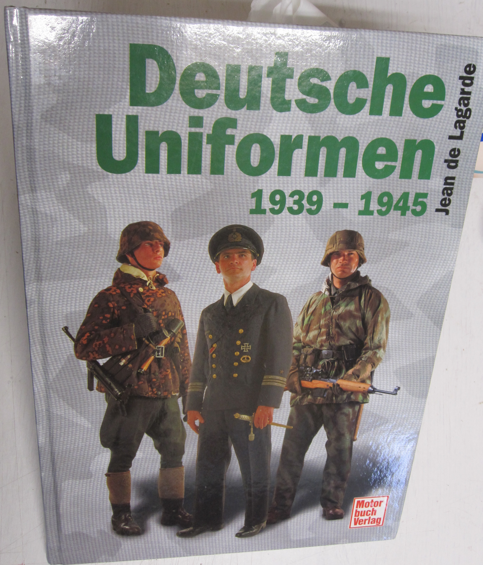 Buch  Deutsche Uniformen 1939 bis 1945