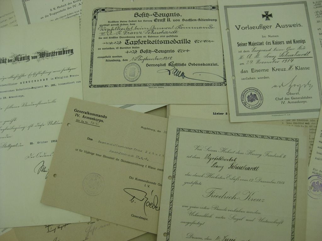 Konvolut  Verleihungsurkunden Sachsen Altenburg / Anhalt / Preußen 1. Weltkrieg