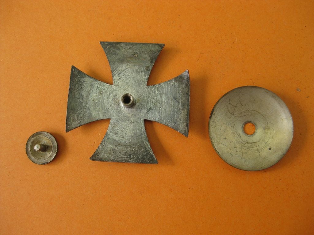 Eisernes Kreuz 1.Klasse von 1914 (EK1/14) unbekannter Hersteller an SCHRAUBSCHEIBE Orden Kaiserreich seltene Variante