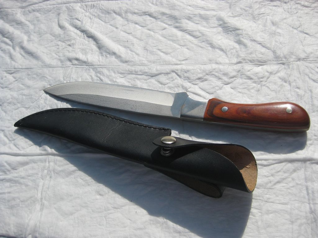 Haumesser Kampfmesser Bowie Messer LAKOTA 26581