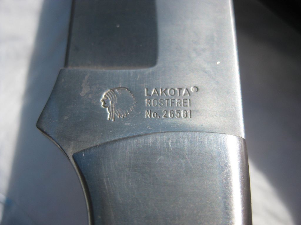 Haumesser Kampfmesser Bowie Messer LAKOTA 26581