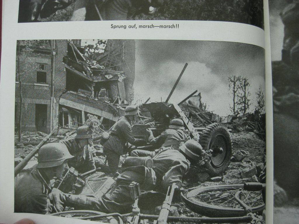 Buch Bildband MIT HITLER IM WESTEN / SONDERAUSFÜHRUNG (Roter Einband) Heinrich Hoffmann