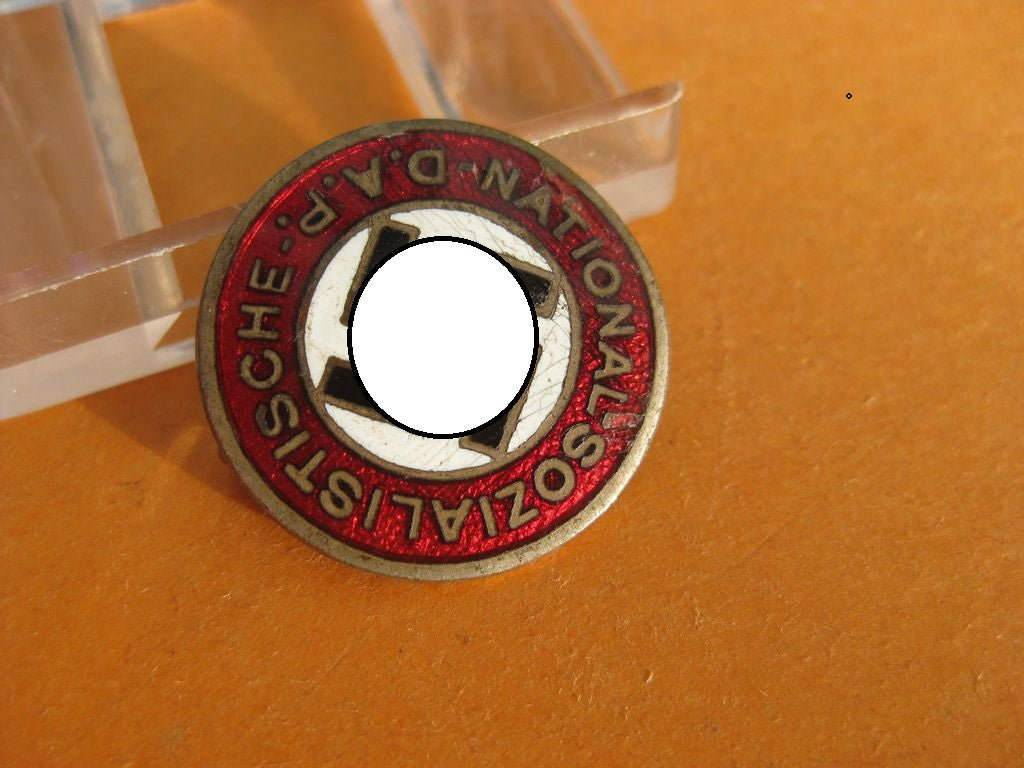 NSDAP Parteiabzeichen VOR 1933 !!!!!!! Hersteller sicherlich : Steinhauer &amp; Lück