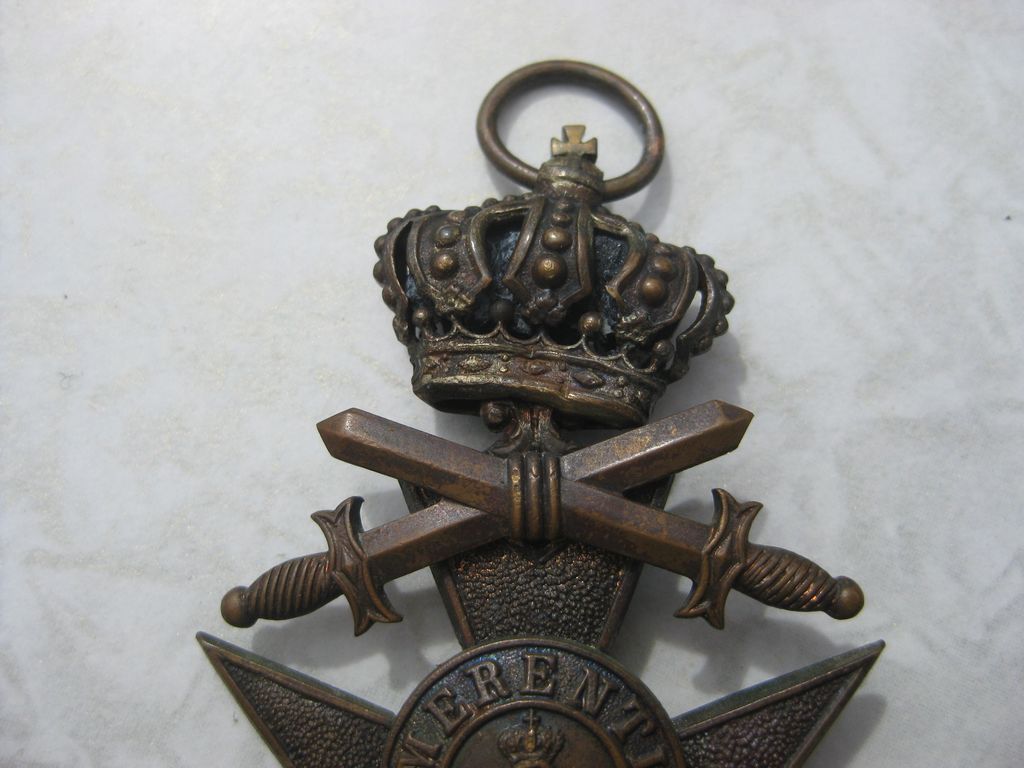 bayrisches Militärverdienstkreuz 3.Klasse mit Krone und Schwertern (MVK) 1866-1918 SEHR SELTENE VARIANTE