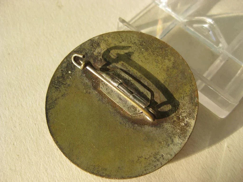 Silberne Ehrennadel der Tiroler Schießauszeichnung KLEINKALIBER 1941 Mint Condition
