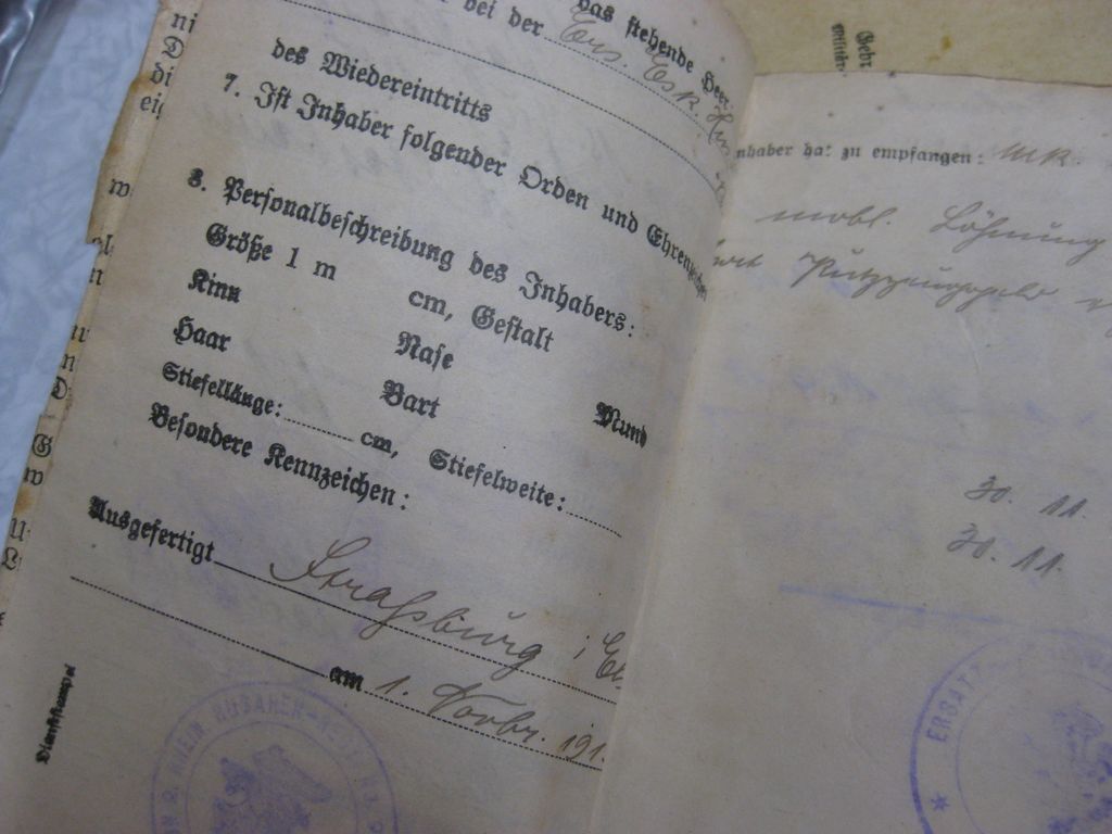 Militärpaß Soldbuch Husaren Regiment 9 Besitzzeugnis Eisernes Kreuz Hildesheim !