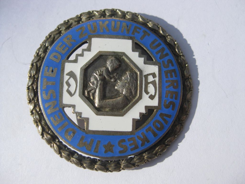 Brosche Abzeichen Im Dienste der Zukunft unseres Volkes Frauenschaft