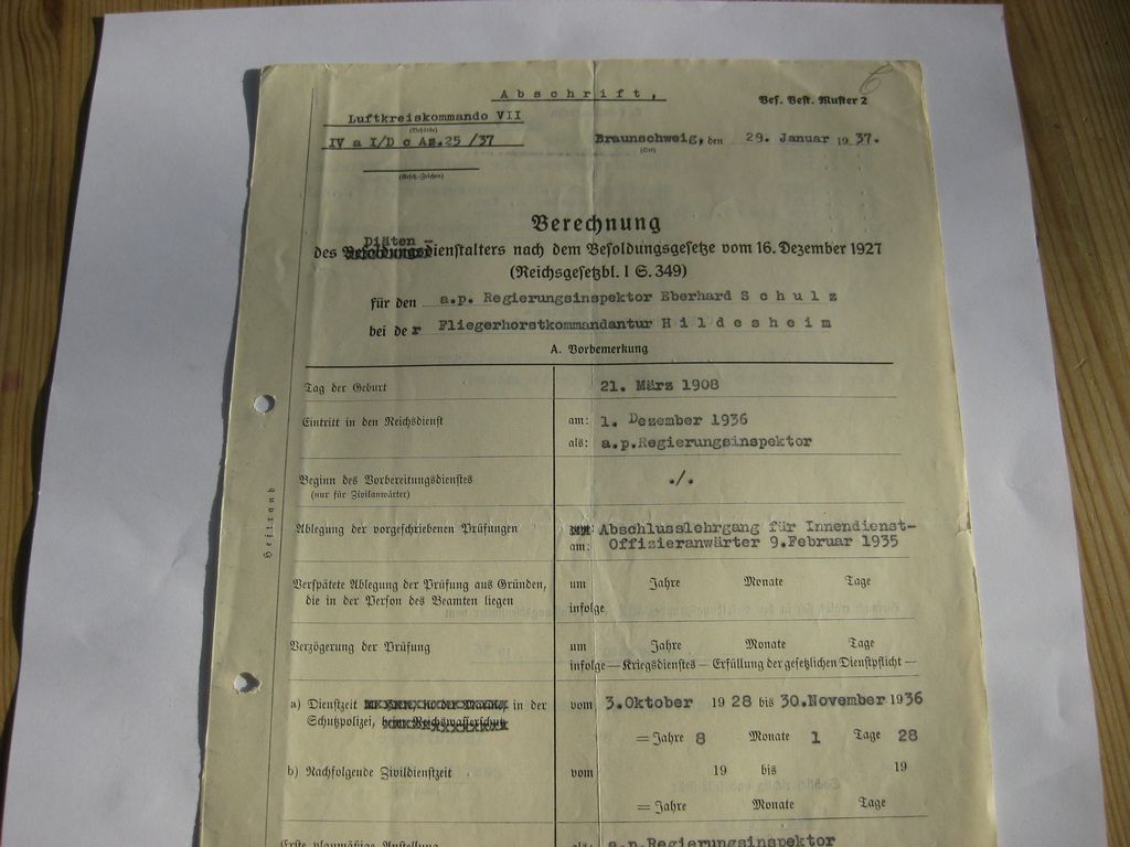 Verleihungsukunden Dokumente Luftwaffe Reichsluftfahrtministerium (RLM) Berlin Hildesheim