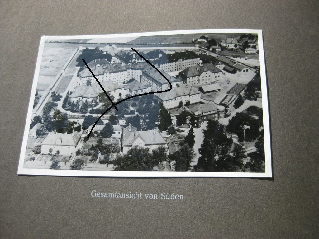 Strafanstalt LANDSBERG am Lech Beförderungsurkunden Wachmann Schließer von ADOLF HITLER !!!! 3.Reich