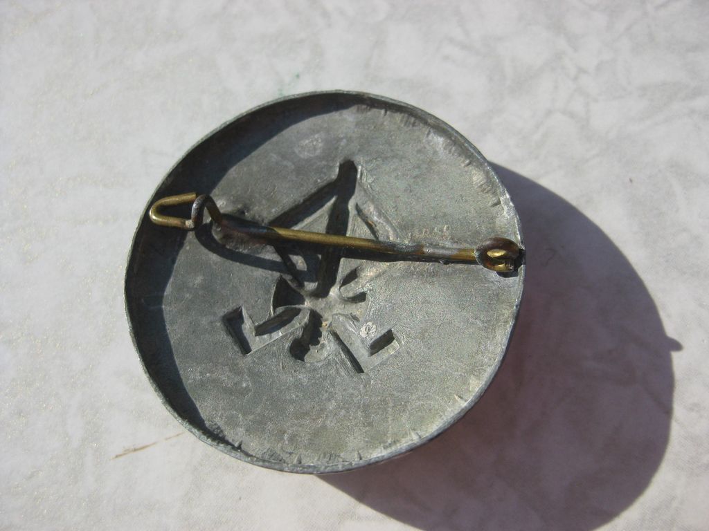 Mitgliedsabzeichen Mitgliedsbrosche germanischer Landdienst Niederlande / Holland