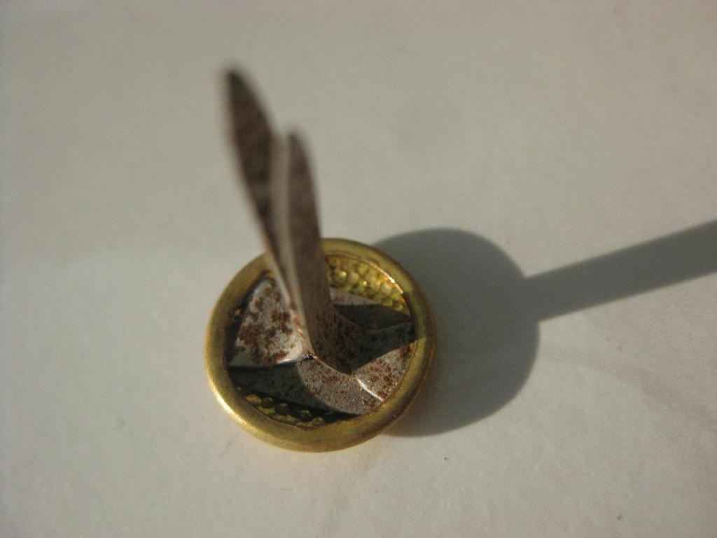 Knöpfe für Schirmmütze der Reichsbahn-Eisenbahn / Kriegsmarine 1942