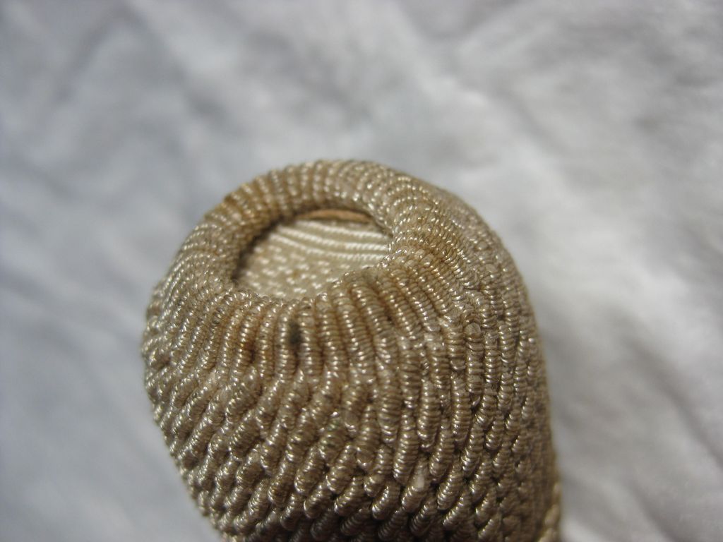 unbekanntes Portepee / Troddel / Faustriemen