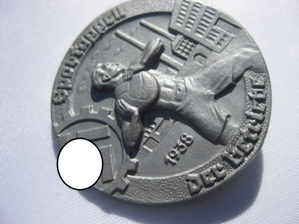 Sportabzeichen Sportappell der Betriebe 1938  Volkswagen VW Hersteller: M9/25 RZM Richard Sieper &amp; Söhne in Lüdenscheid Orden Abzeichen 3.Reich