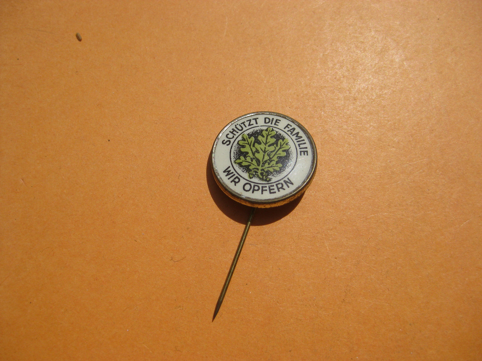Abzeichen Schützt die Familie Wir Opfern