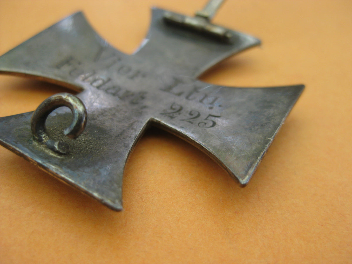 Eisernes Kreuz 1.Klasse von 1914 (EK1/14) unbekannter Hersteller mit Trägergravur
