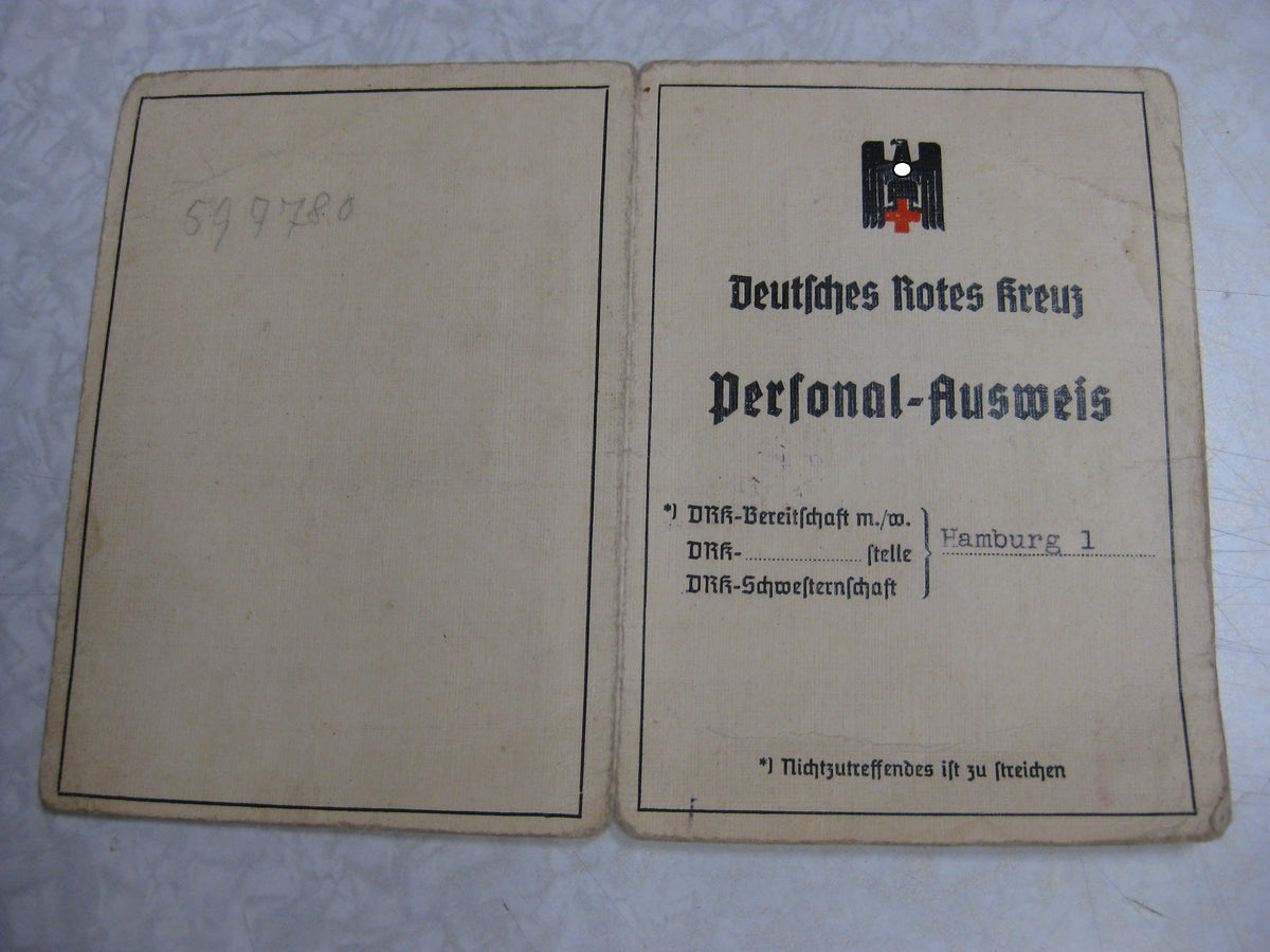 Personalausweis Dienstausweis Dienstbuch Helferin Deutsches Rotes Kreuz Cottbus (DRK)