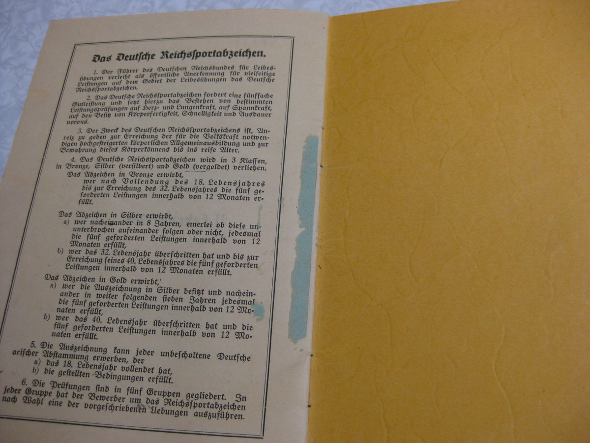 Hitlerjugend (HJ) Leistungsbuch zum Reichsjugendsportabzeichen NAPOLA / NPEA Ballenstedt