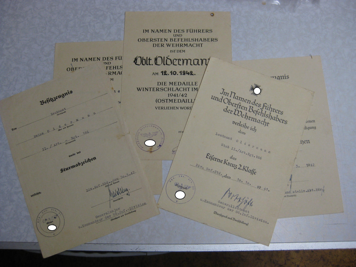 Besitzzeugnis Verleihungsurkunde Eisernes Kreuz Verwundetenabzeichen Infanterie Sturmabzeichen 2x (!!) Ostmedaille etc etc  Wehrmacht