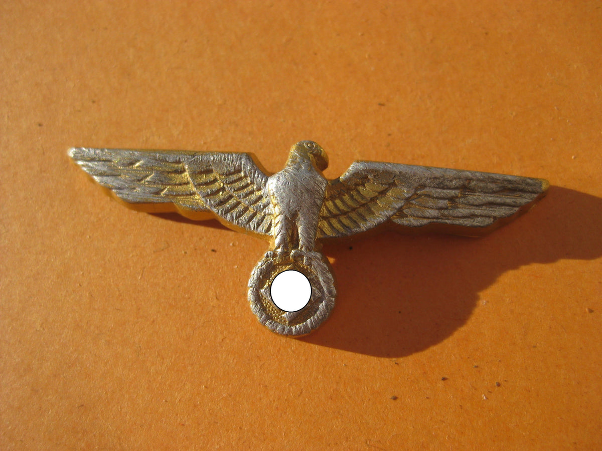 Kriegsmarine Mützenadler Metalladler für die Schirmmütze / Tellermütze / Matrosenmütze Mint Condition
