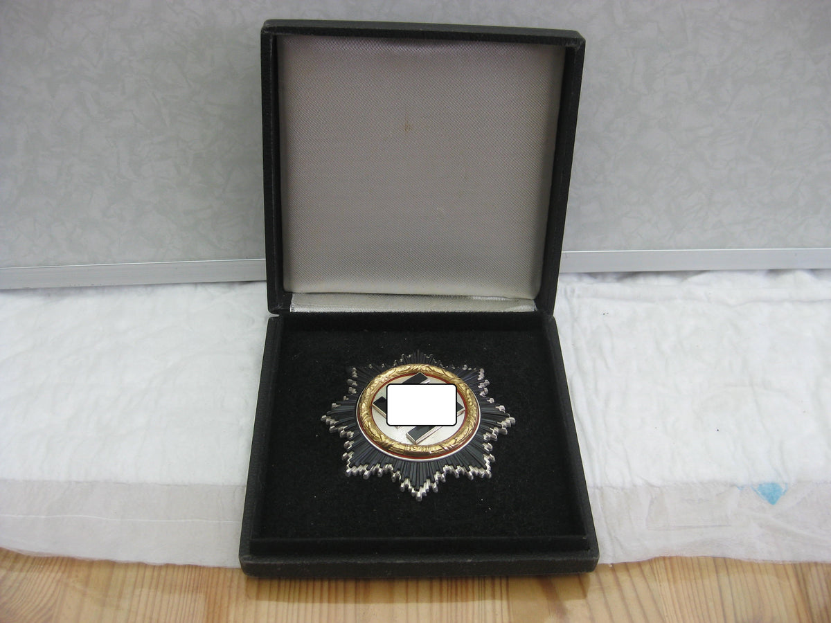 Deutsches Kreuz in Gold im Verleihungsetui von Alfons B. Panzertruppe Sturmartillerie Panzerjäger Sturmgeschützkommandant