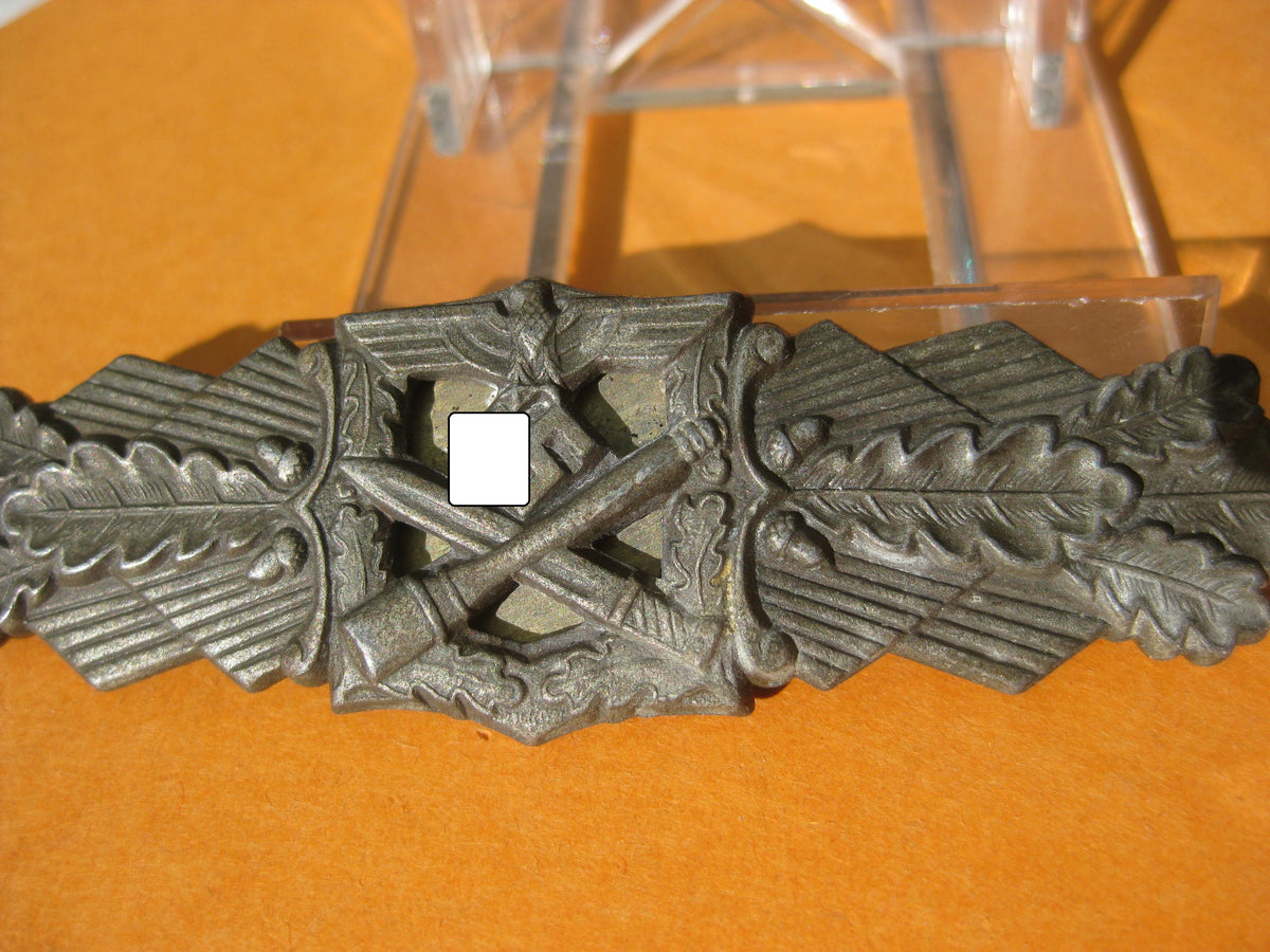 Nahkampfspange (NKS) in Bronze Hersteller: FLL Peekhaus Berlin Orden Wehrmacht