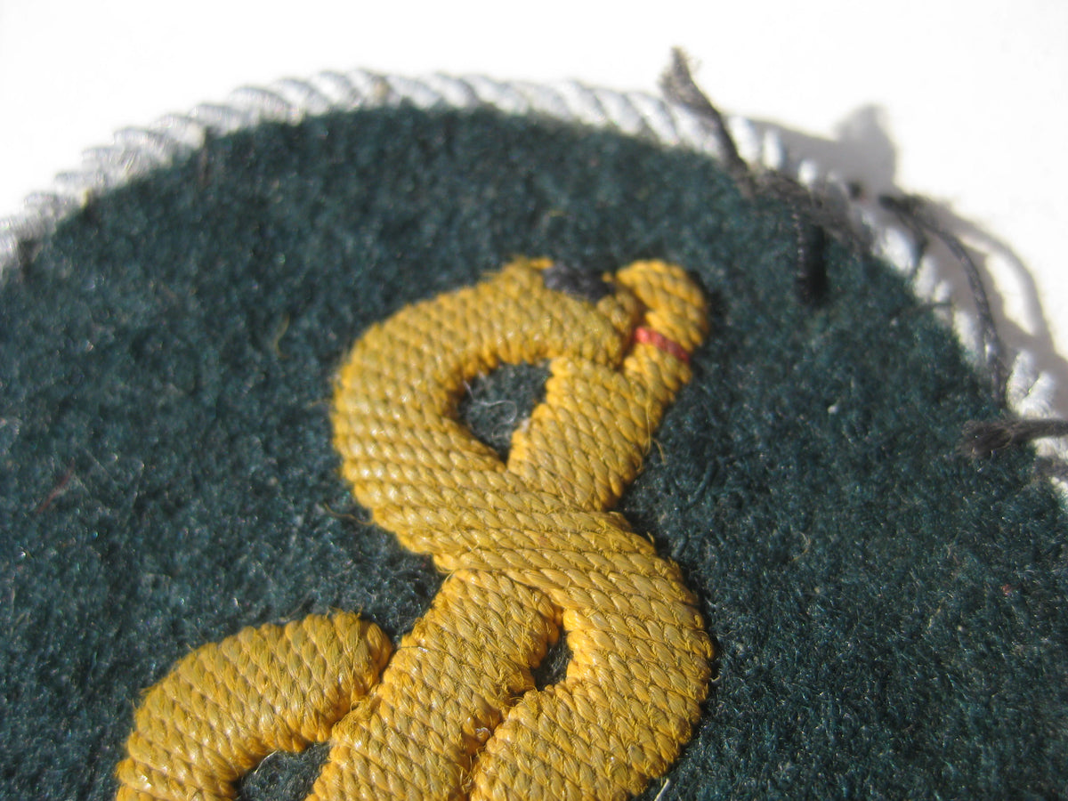 Ärmelabzeichen Sanitätstruppe in einer Planstelle