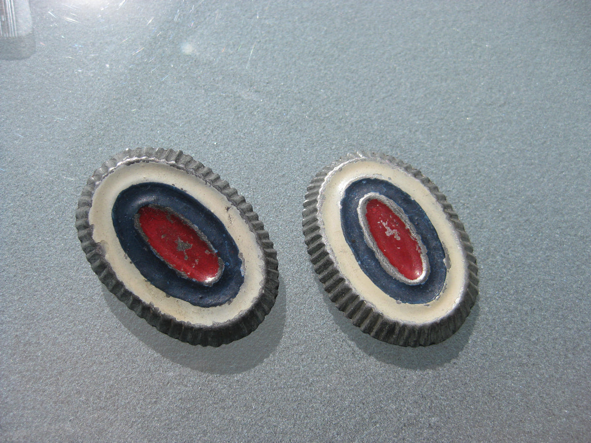 2x Beutestück Kokarde Mützenabzeichen Zarenreich Russland