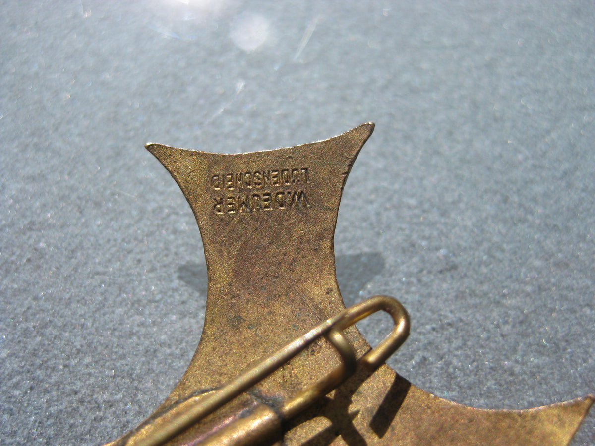 LEY Automobile ca 1920 - 1928 Autoplakette Pin Autopin