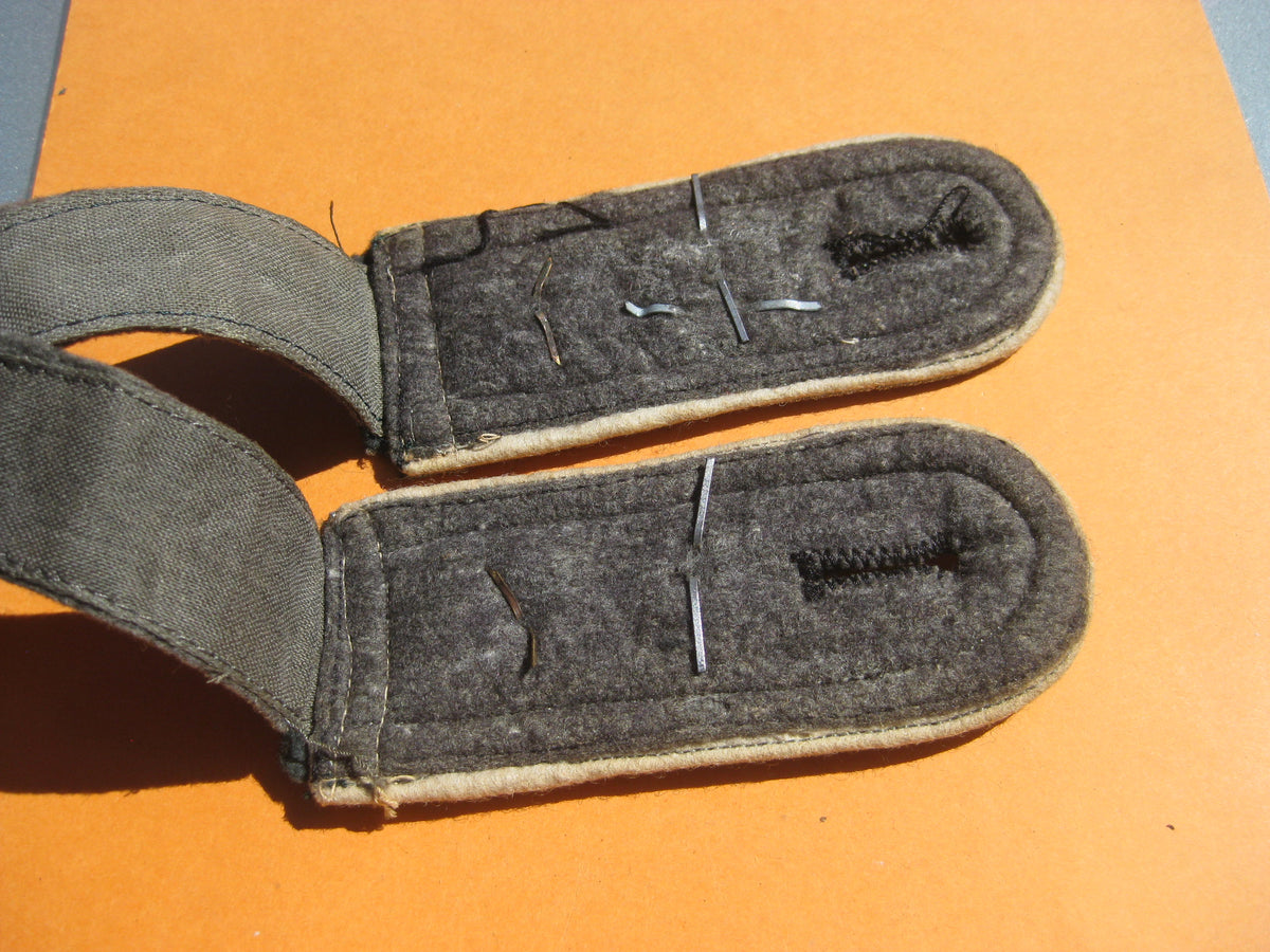 Schulterklappen Heer Unteroffizier / Feldwebel I.R. 18 Wehrmacht