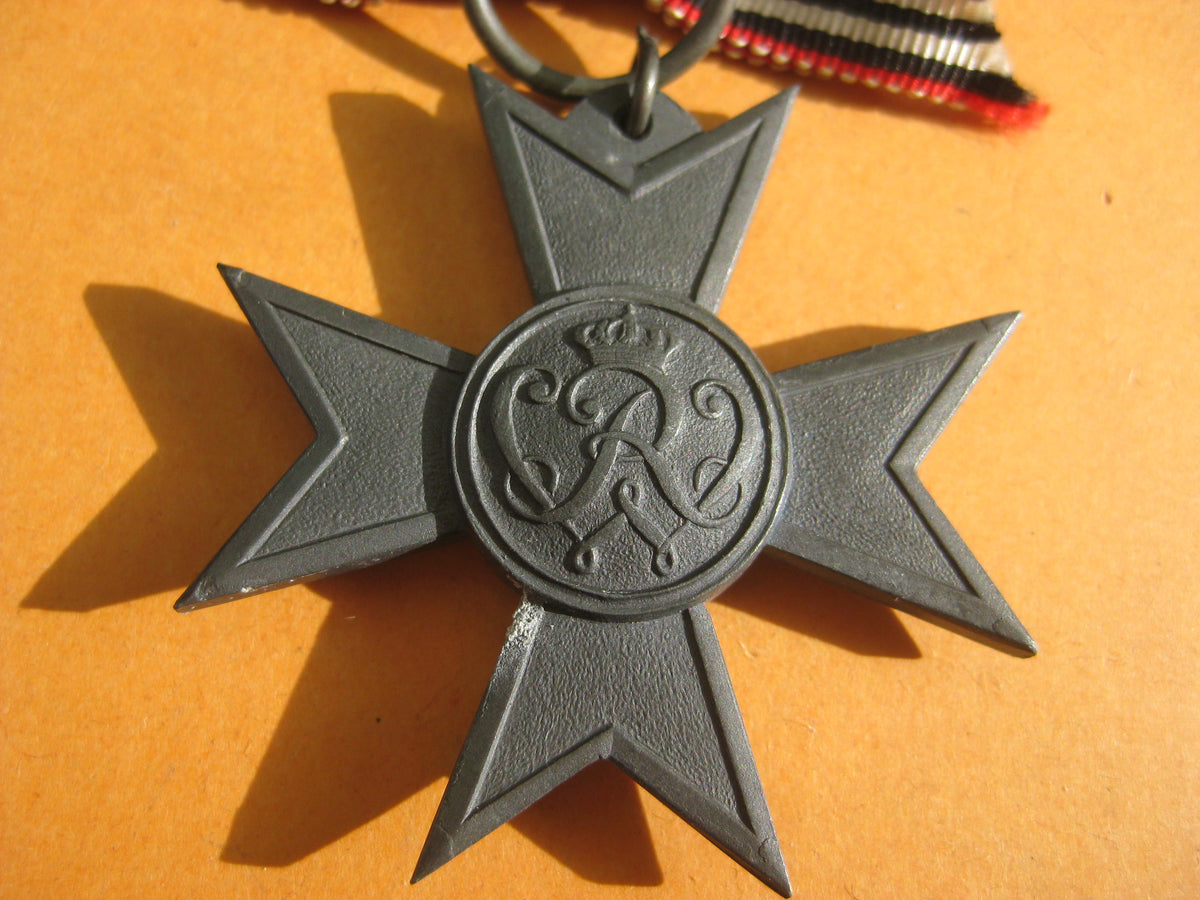 Kreuz für Kriegshilfsdienst -Preußen- Verleihung an Frau !!!
