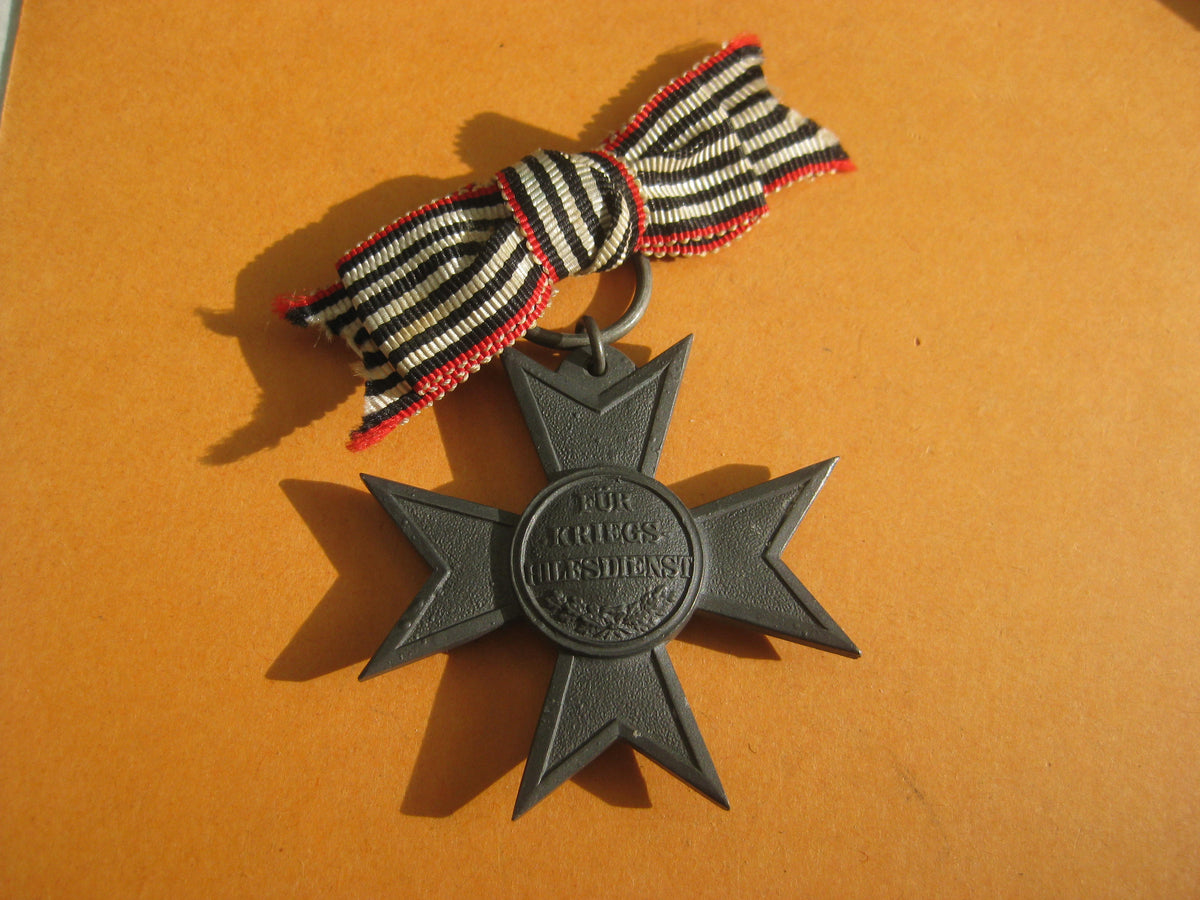 Kreuz für Kriegshilfsdienst -Preußen- Verleihung an Frau !!!