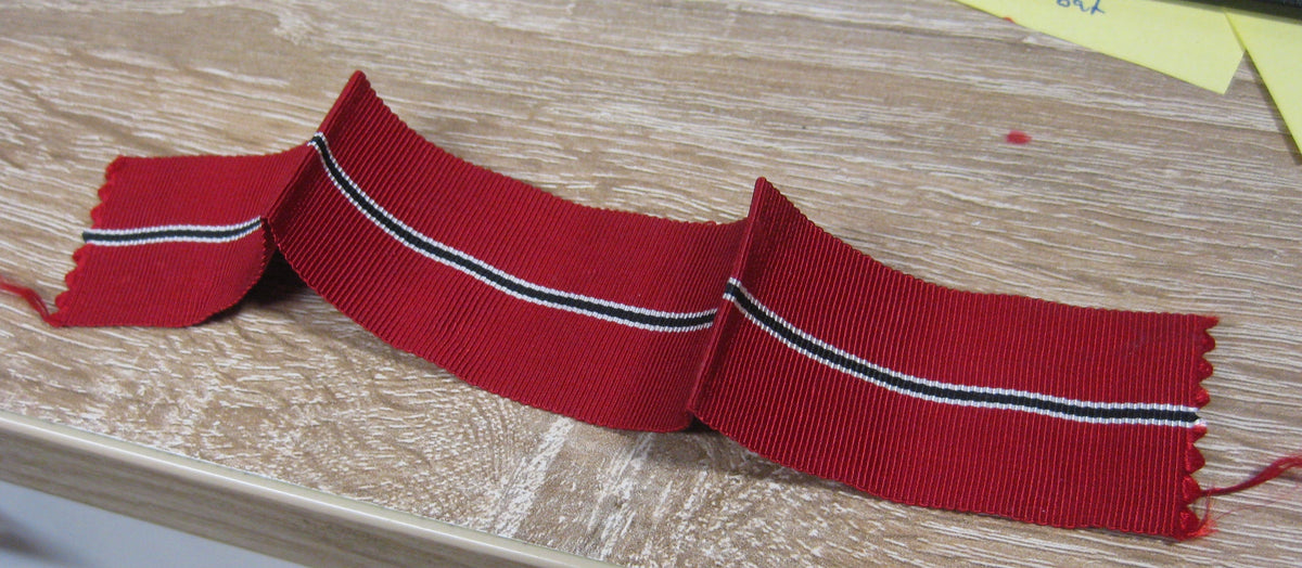 ORIGINAL Ordensband zur Medaille Winterschlacht im Osten 1941/42 Ostmedaille