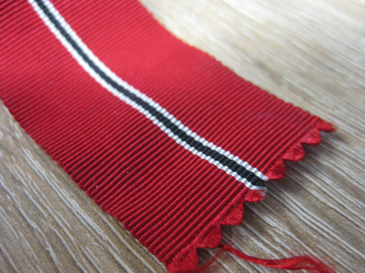 ORIGINAL Ordensband zur Medaille Winterschlacht im Osten 1941/42 Ostmedaille