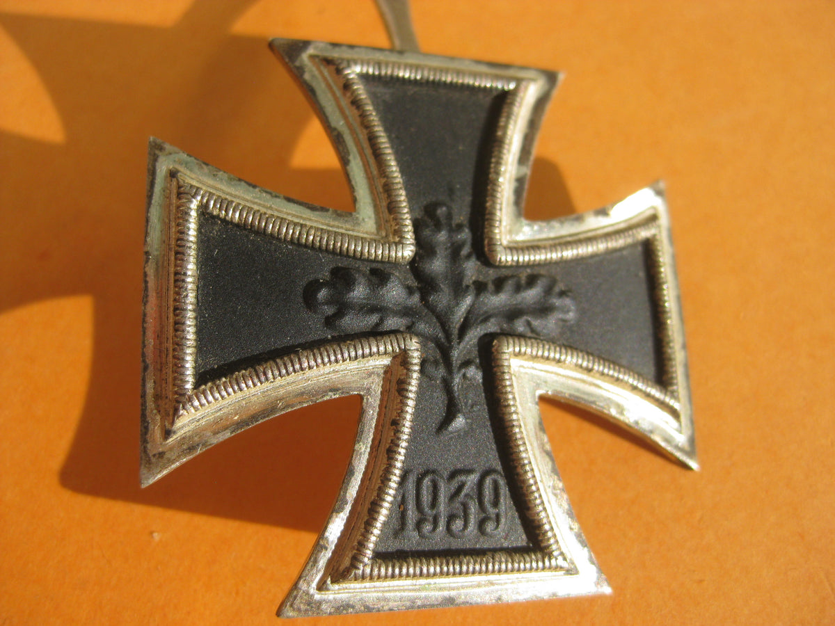 Eisernes Kreuz 1.Klasse (EK1/39) Ausführung für Bundeswehr 1957 Hersteller: "L/11"