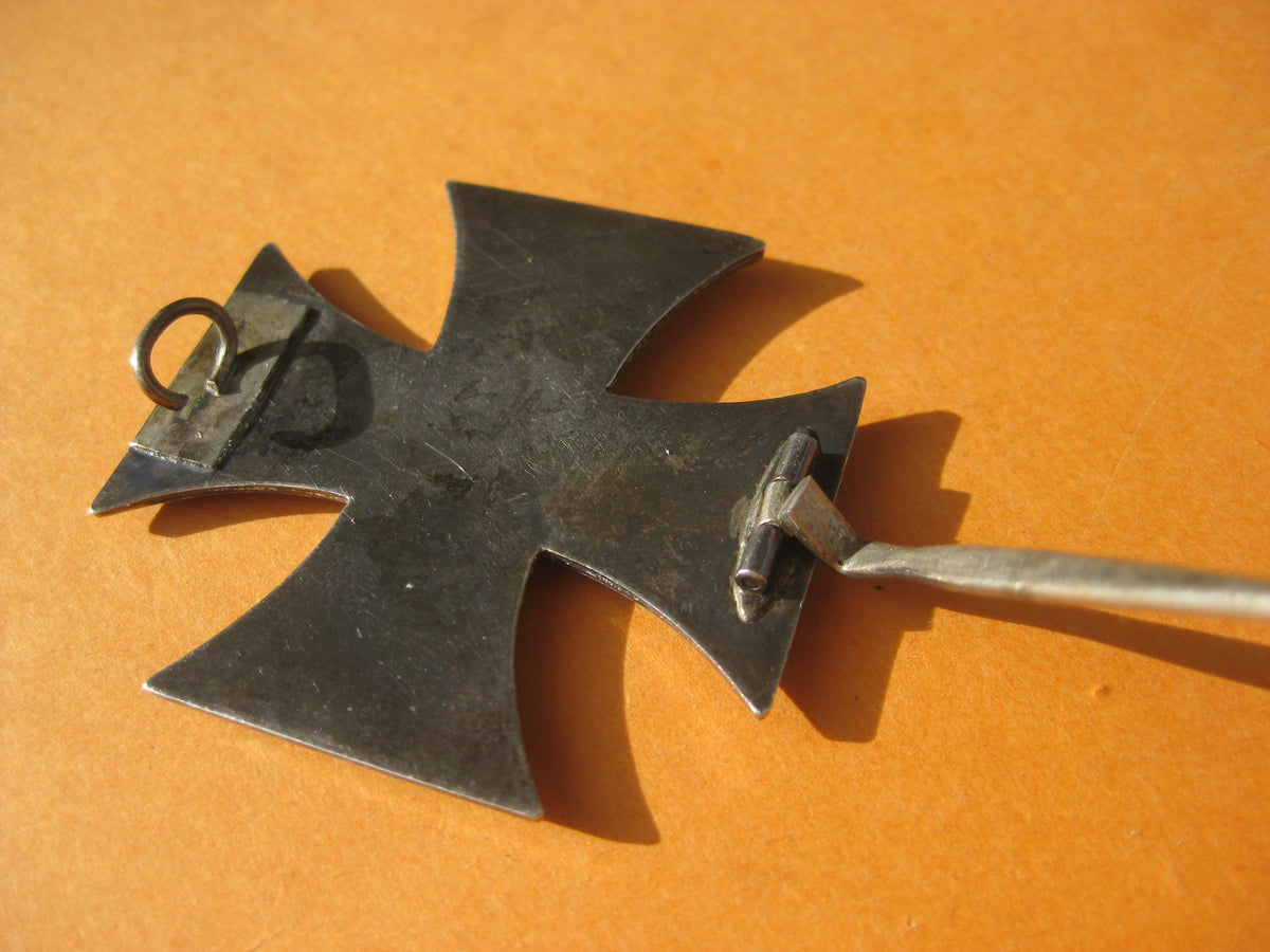 Eisernes Kreuz 1.Klasse 1914 (EK1/14) mit Kampfschaden