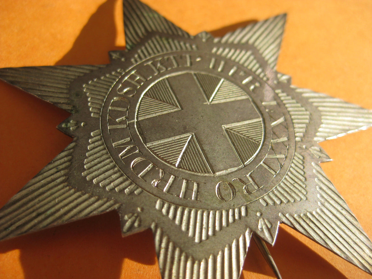 ?????? unbekannter Orden England Uniformteil Großbritannien ??????? Beutestück