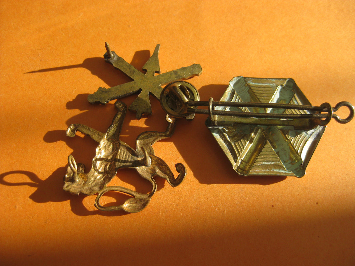 ?????? unbekannter Orden England Uniformteil Großbritannien ??????? Beutestücke