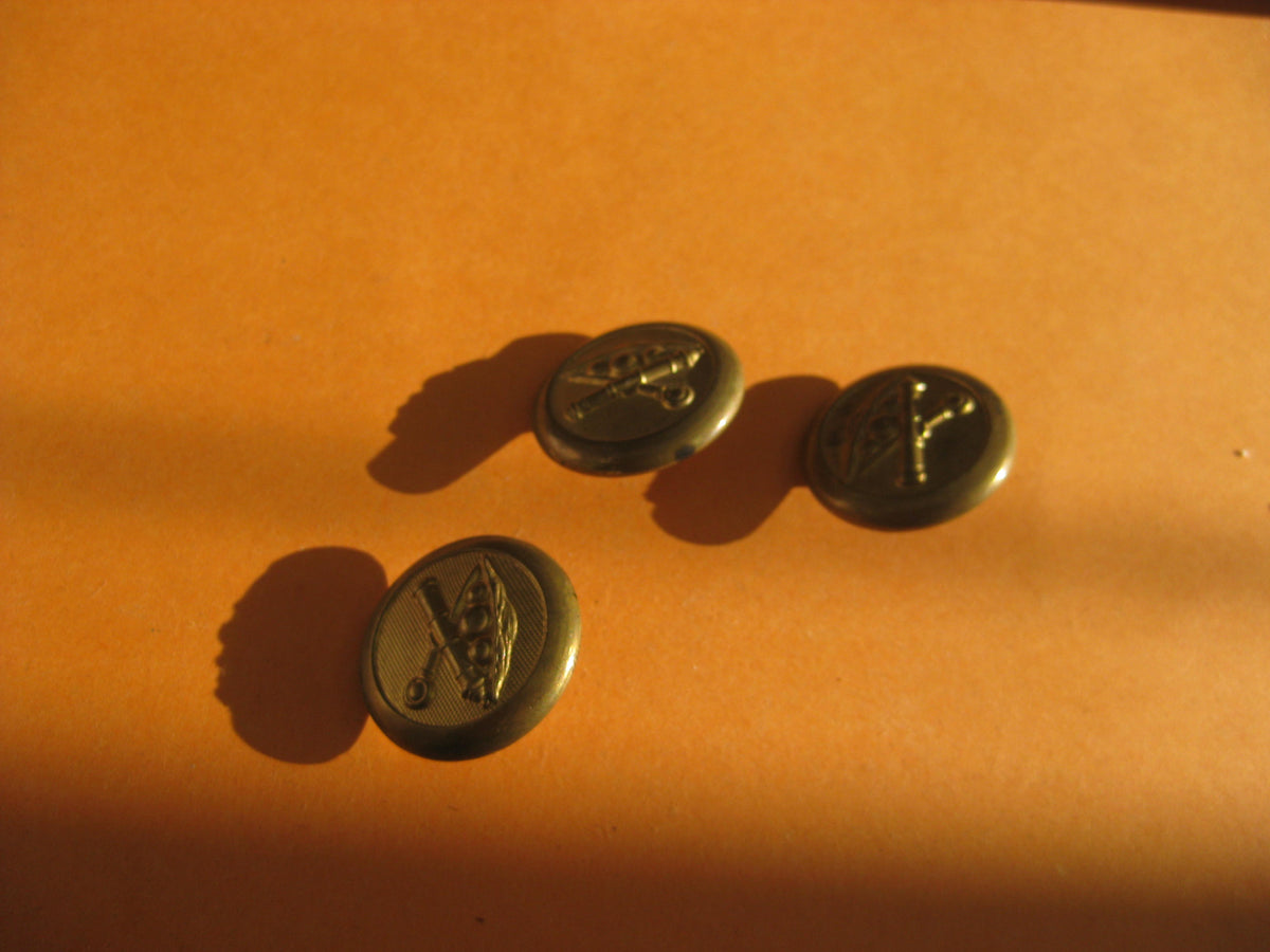 ?????? unbekanntes Uniformteil Effekten Uniformknopf ??????? Beutestück