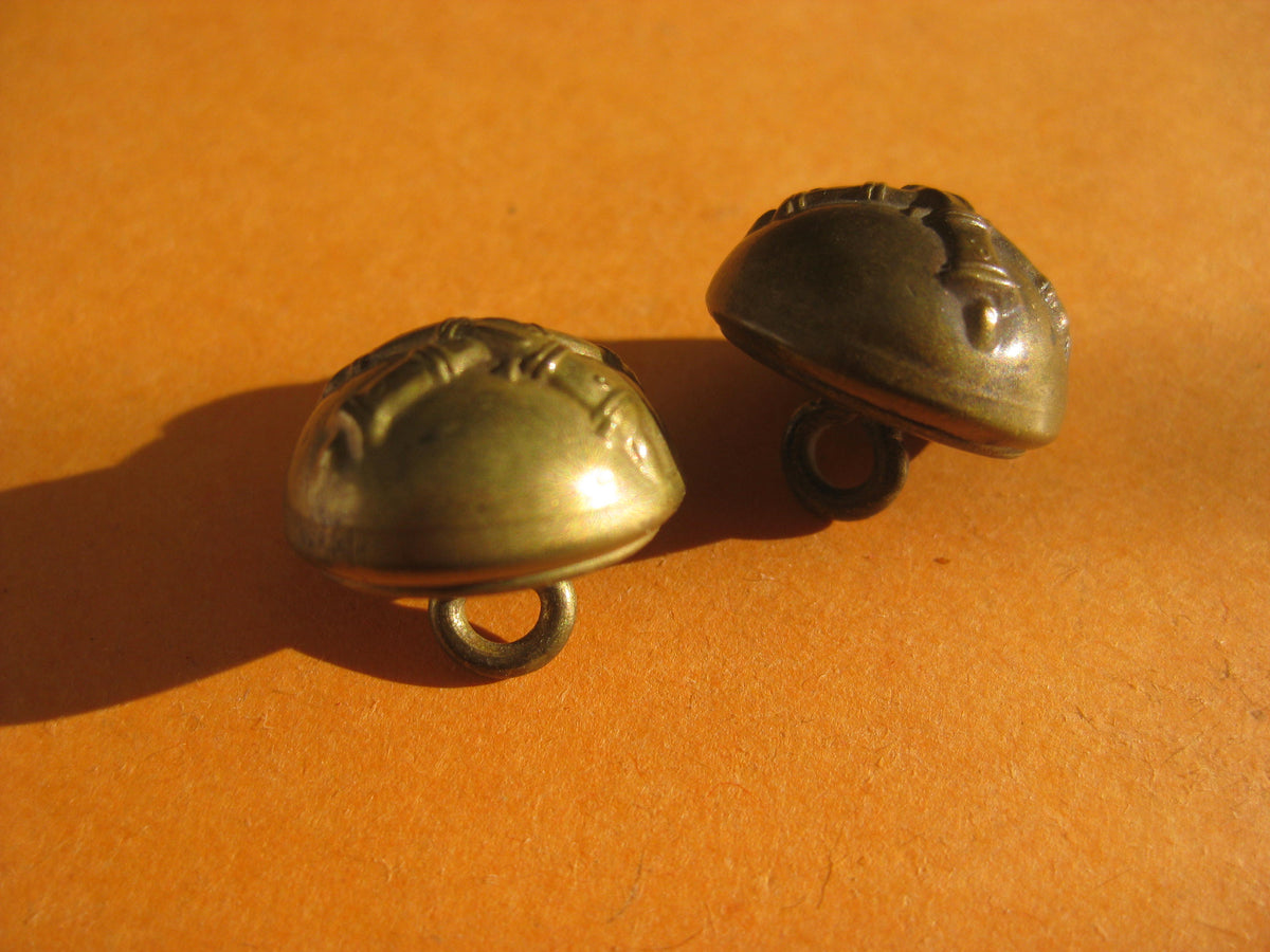 ?????? unbekanntes Uniformteil Effekten Uniformknopf ??????? Beutestück