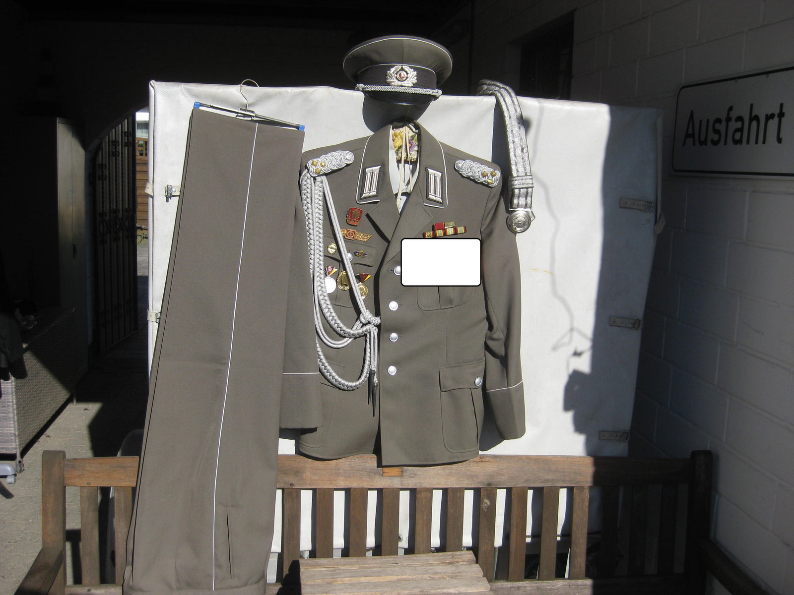 Komplette Uniform NVA DDR für einen Oberst