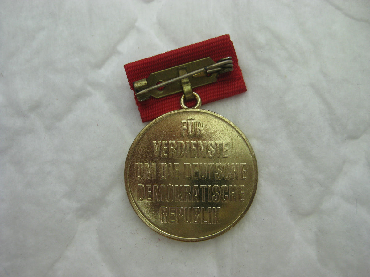 Medaille für Verdienste um die DDR 1948 - 1989
