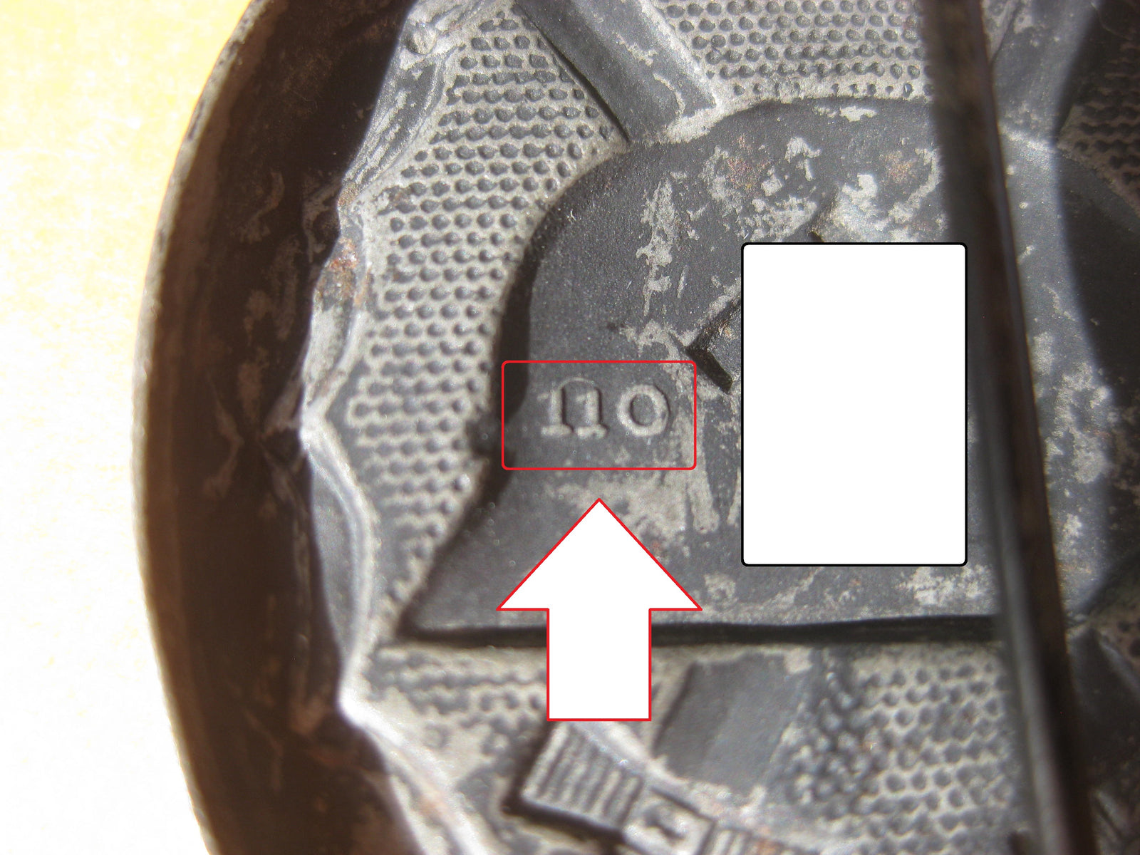 Verwundetenabzeichen 1939 in Schwarz Hersteller: "110" Otto Zappe in Gablonz