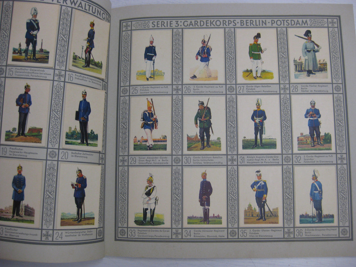 Sammelbilderalbum Waldorf-Astoria UNIFORMEN der alten Armee