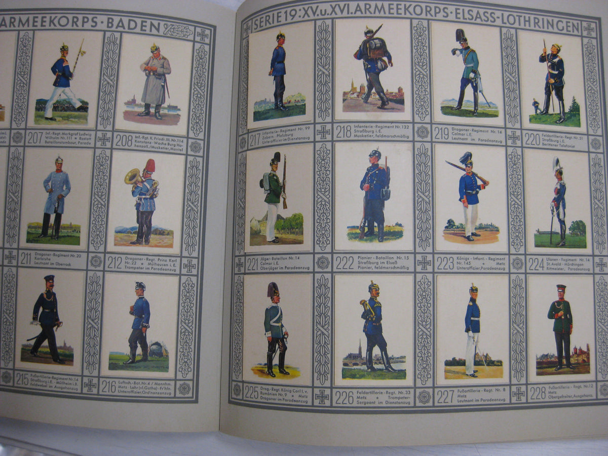 Sammelbilderalbum Waldorf-Astoria UNIFORMEN der alten Armee